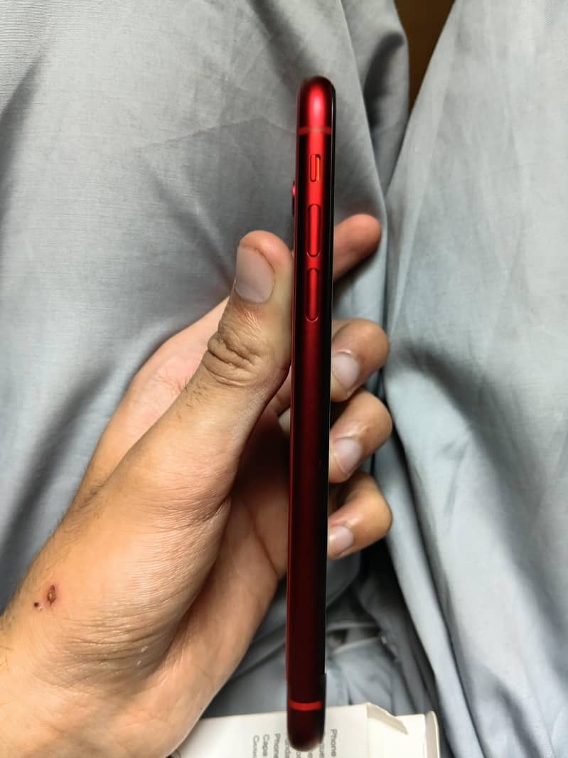 iphone xr 4