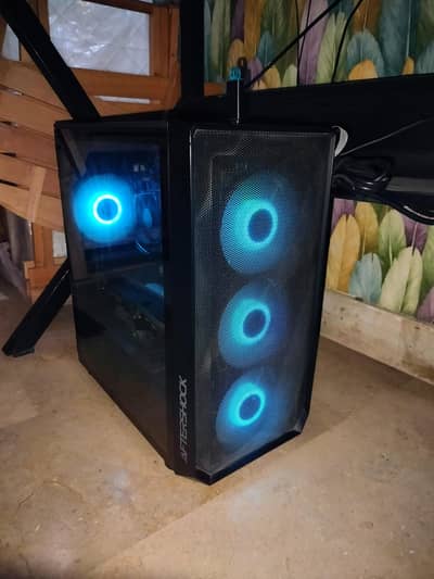 Gaming PC (1660 super), HP 24" Monitor