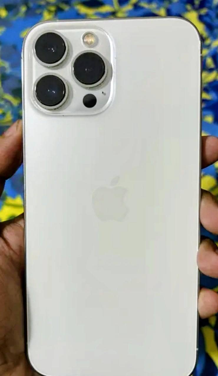 Apple iPhone 13 Pro 0