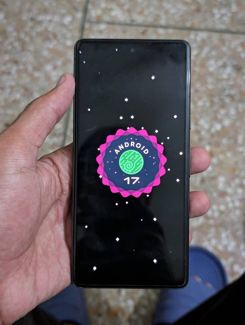 Google Pixel 7 4
