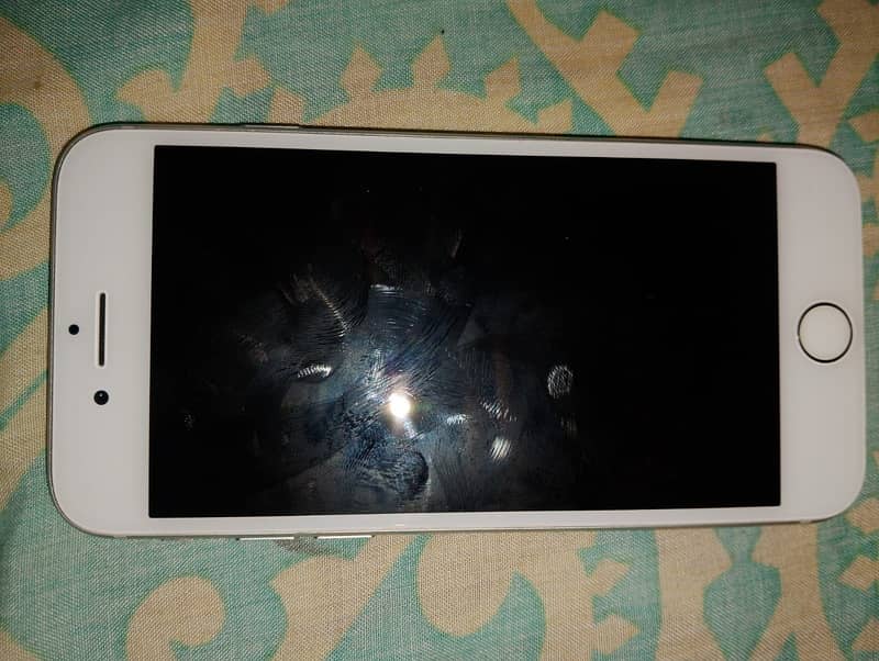 Apple iPhone 8 2