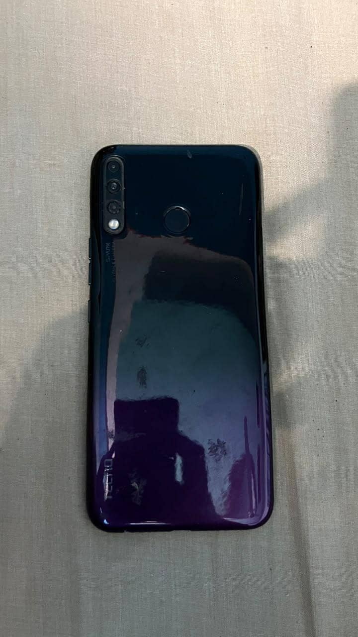 Tecno Spark 4 1
