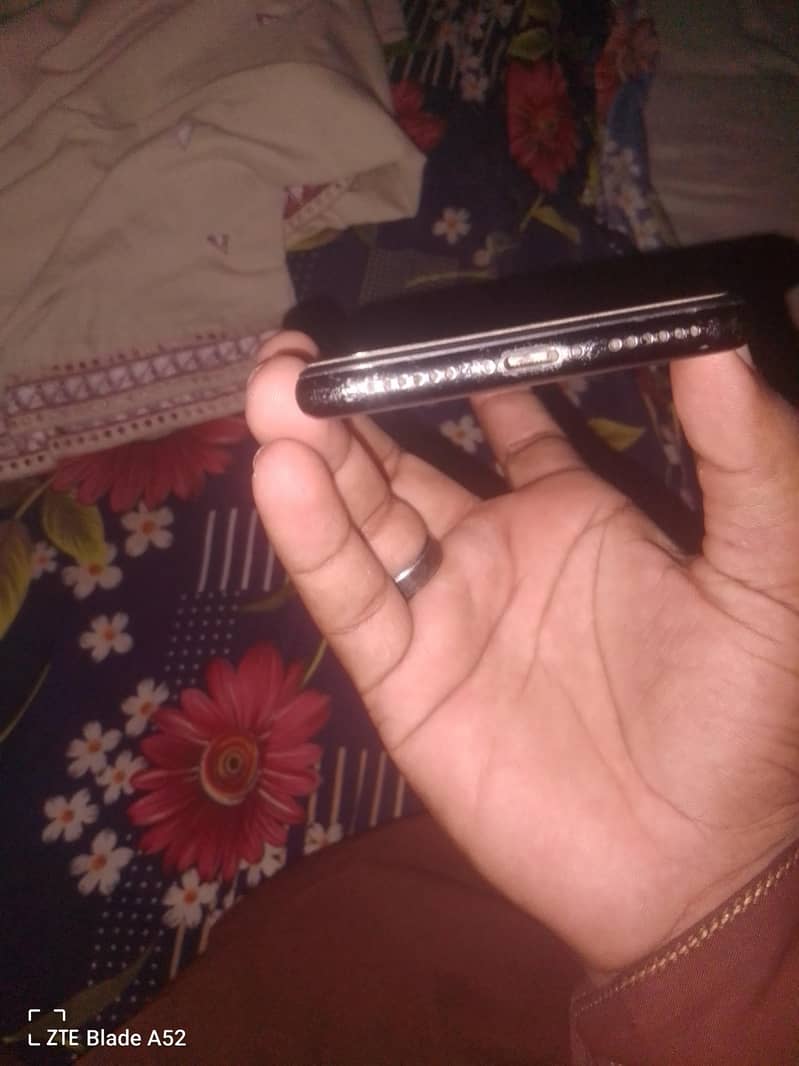 Apple iPhone X 2