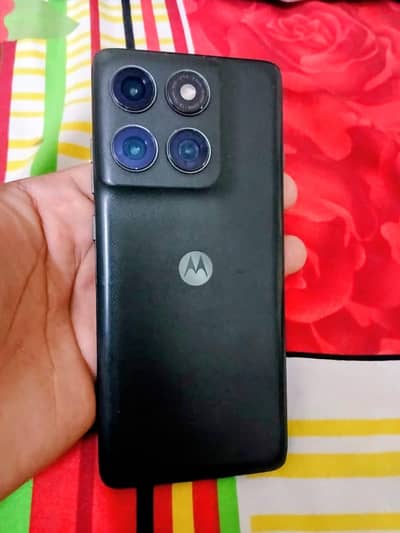 Motorola Edge