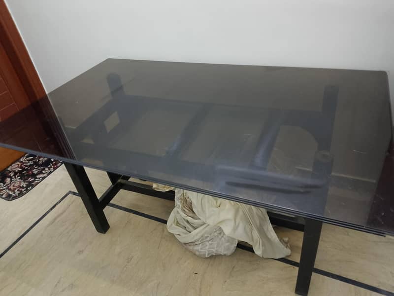 6 seater dining table 0