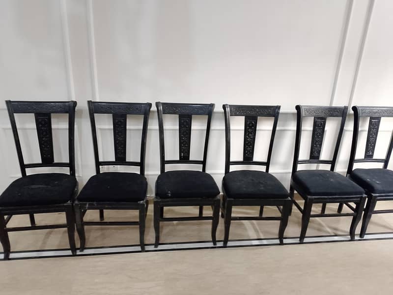 6 seater dining table 1