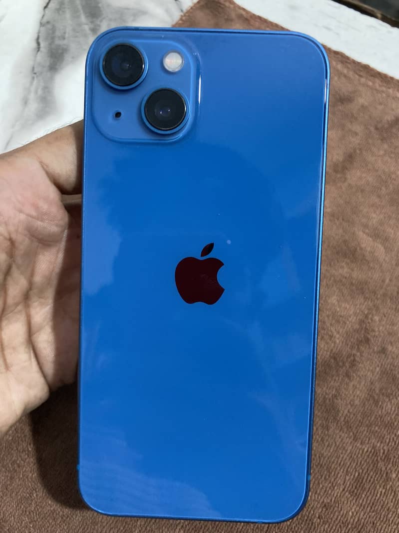 Apple iPhone 13 2