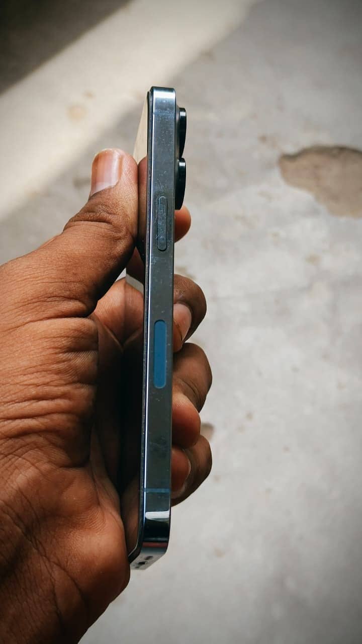 Apple iPhone 13 Pro 6