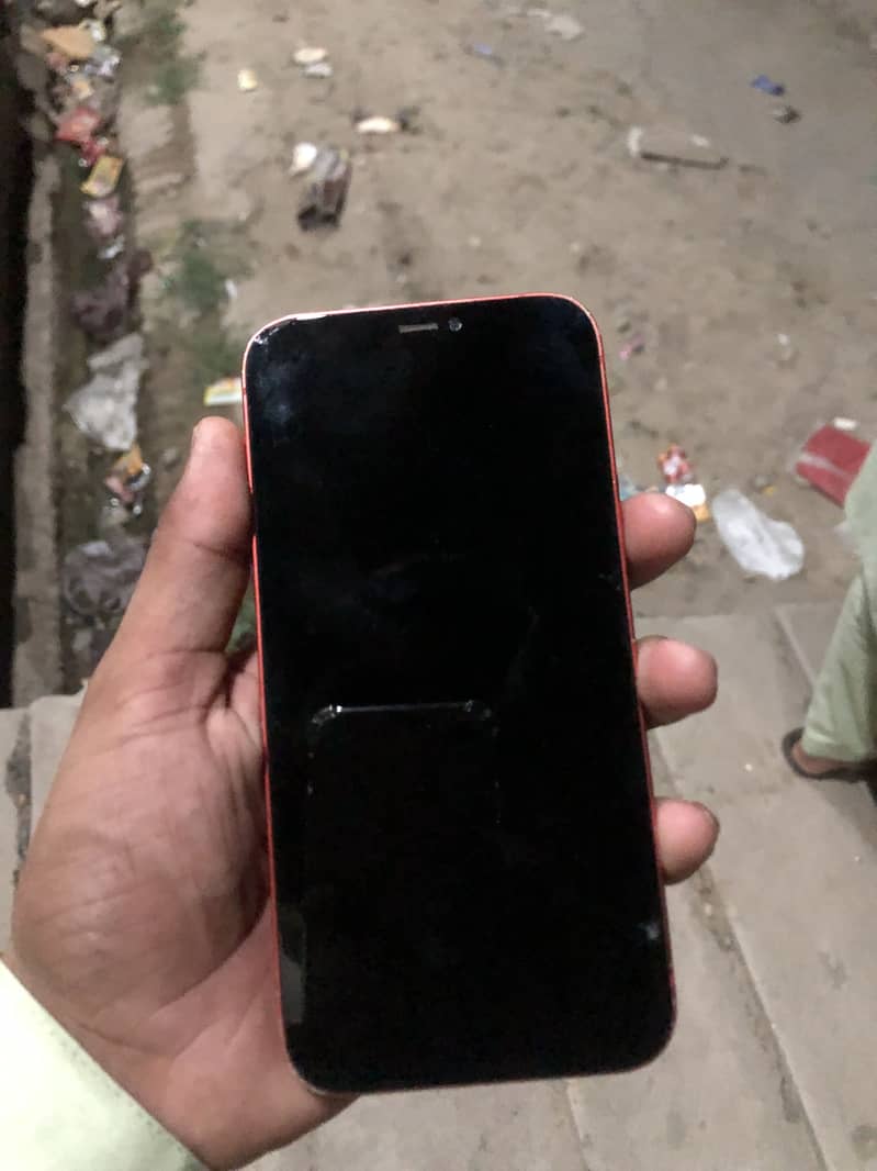 Apple iPhone 12 1