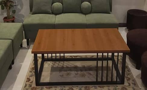 centre table in genuine condition