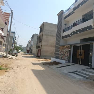 Highly-Desirable Residential Plot Available In Saadi Garden For sale