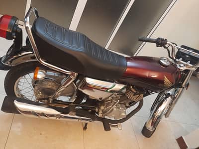 Honda CG 125 Special Edition 2023 | only 2500 KM | Showroom condition