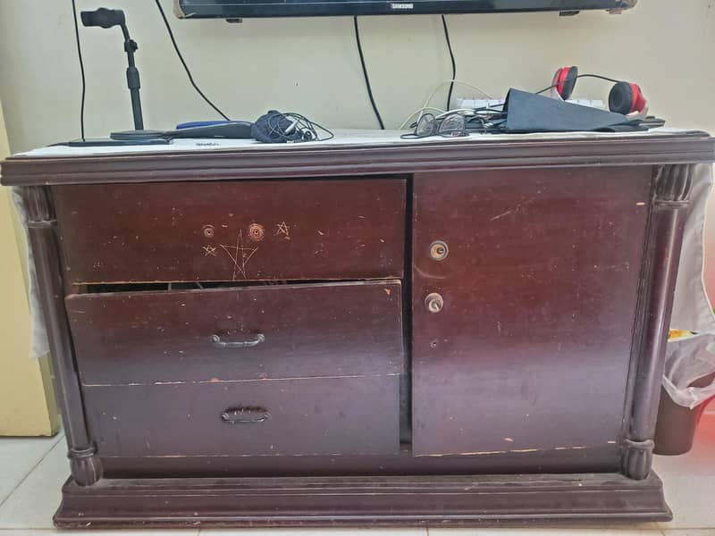 Sideboard 1