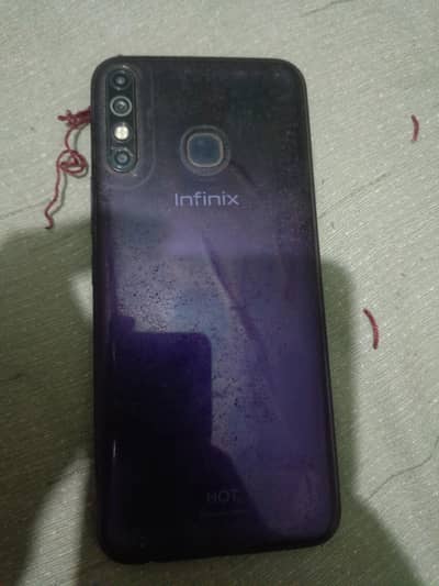 Infinix Hot 8 condition 10.8 long battery time with box