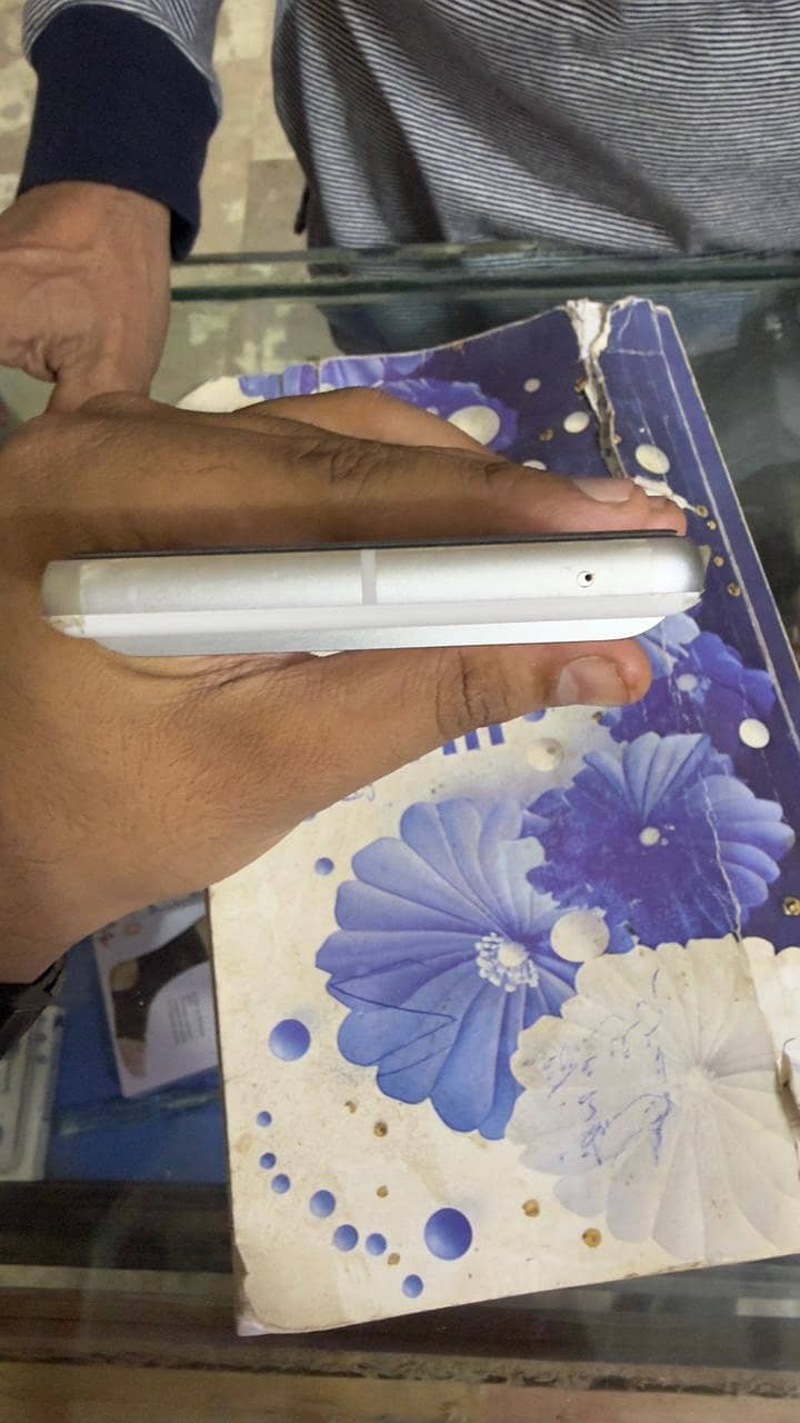 Google Pixel 7 3