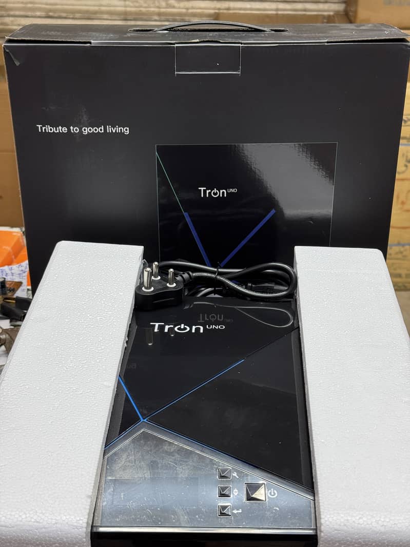 Tron Ups 0