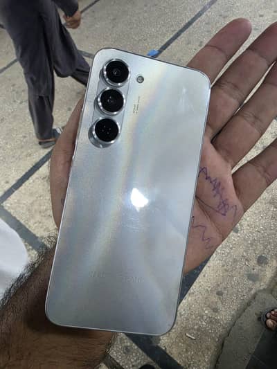 Tecno spark 40 pro new