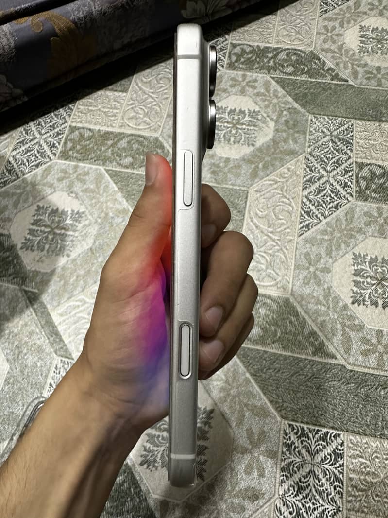 17 pro max 2