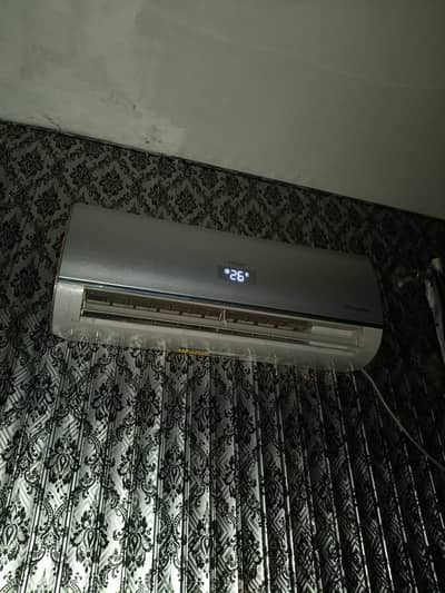 HOUSE USED HAIER INVERTER 1 TON