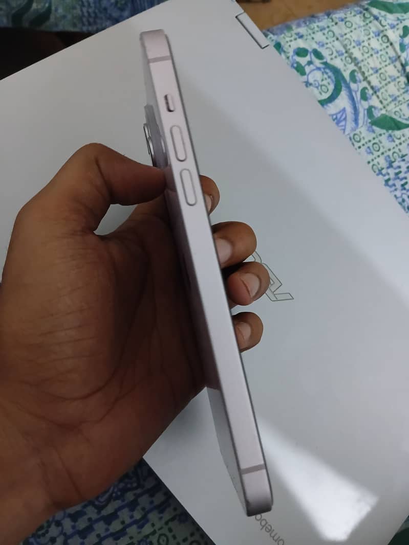 Apple iPhone 14 plus 0