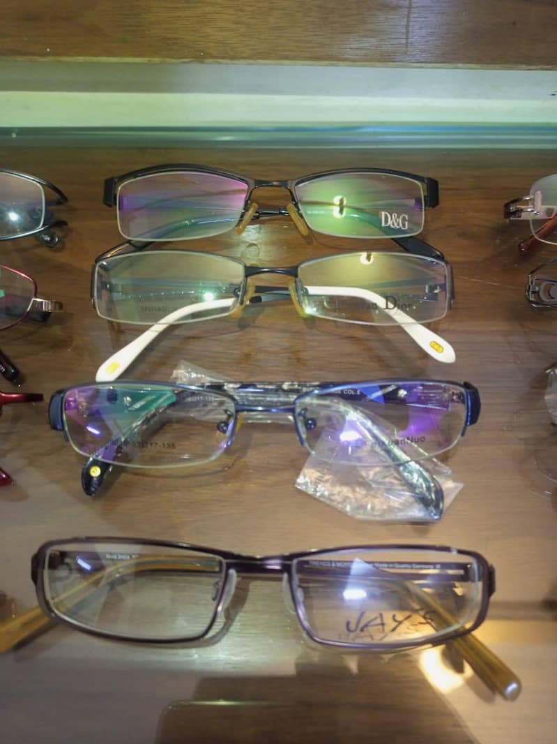 eye glasses 6