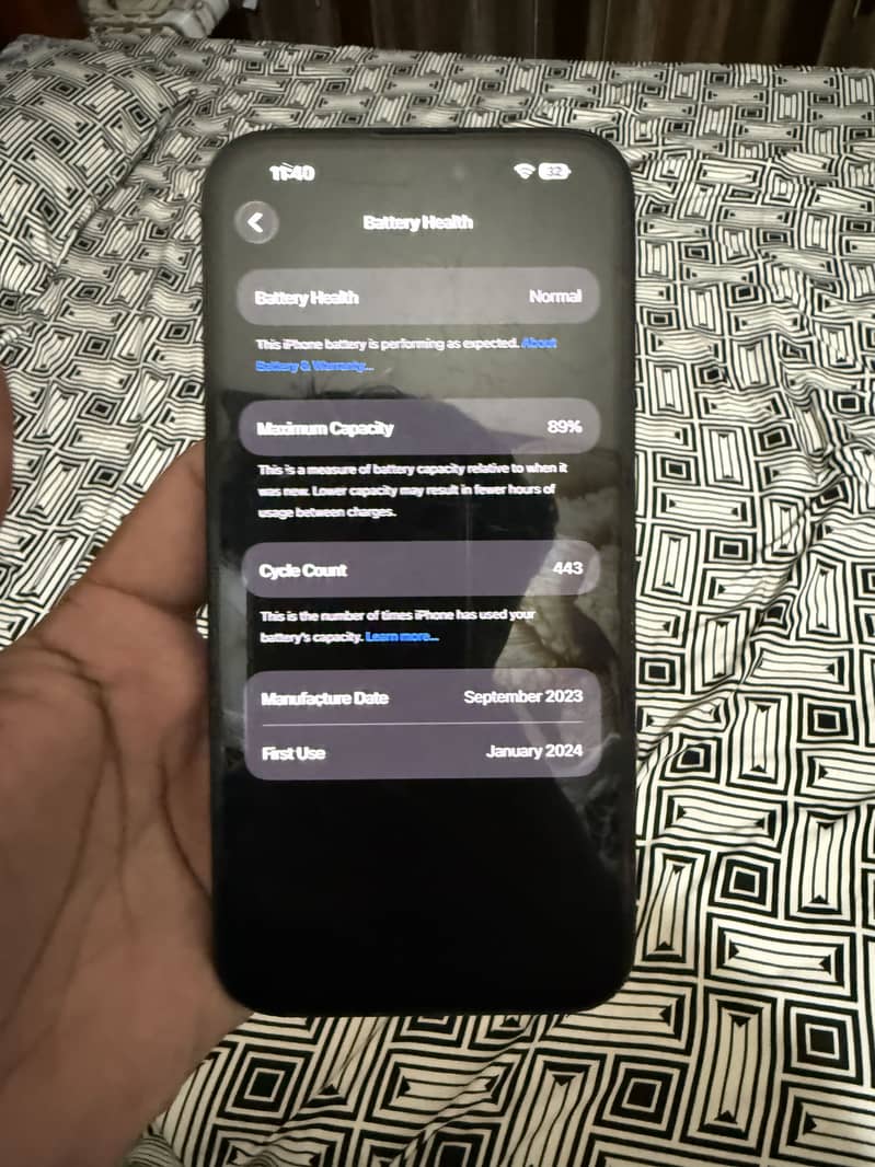 Apple iPhone 15 plus 0