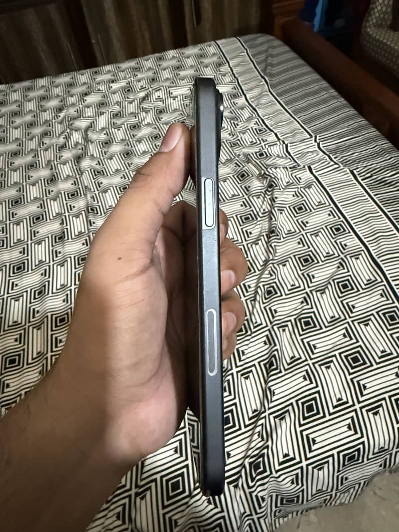 Apple iPhone 15 plus 3