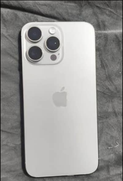 Apple iPhone 15 Pro Max