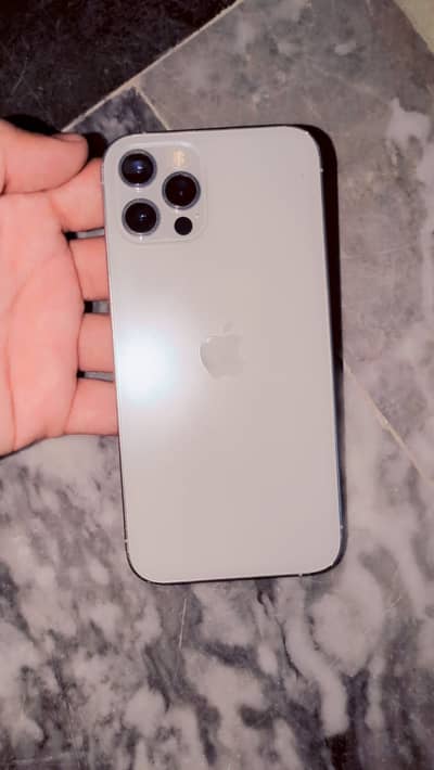 Apple iPhone 12 Pro