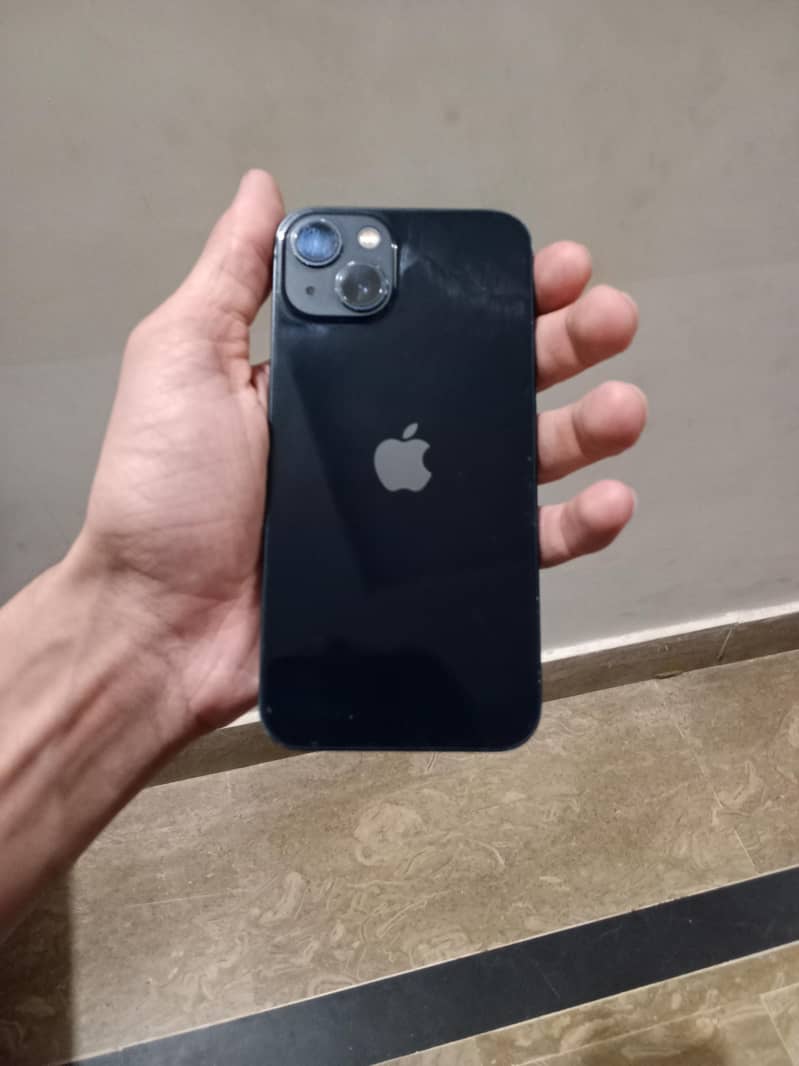 Apple iPhone 13 3