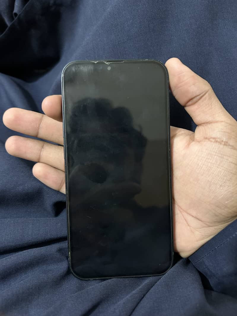 Apple iPhone 13 1