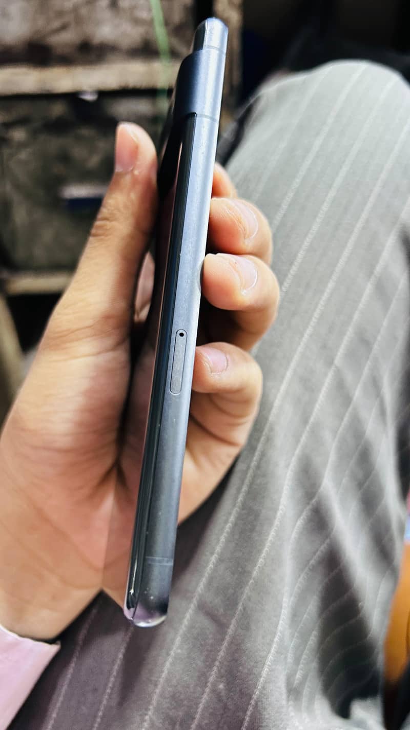 Google Pixel 7 3