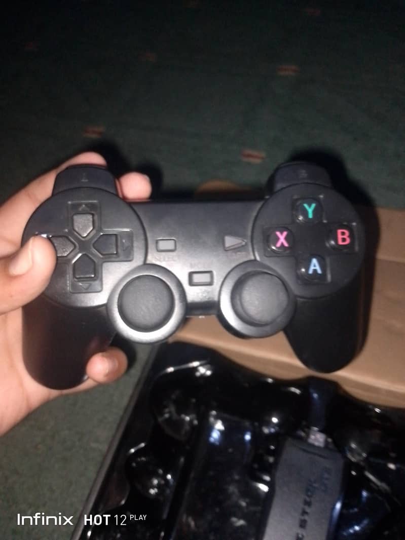 2.4g wireless controller gamepad. 4