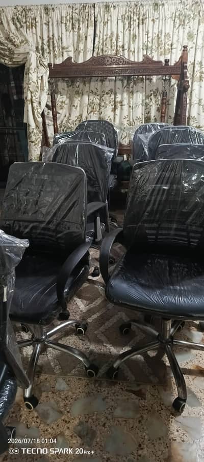 Mesh Chair Executive | Quantity 70-75 Chair
