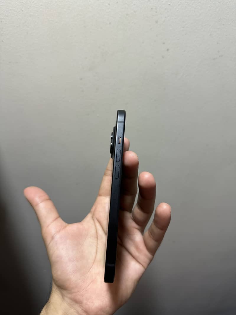 Iphone 15 4