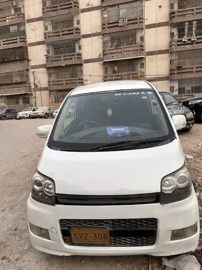 Daihatsu Move 2007/2013 CUSTOM FULL OPTION PEARL WHITE COLOR