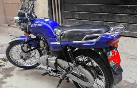 Suzuki 110 Good and Geniune Condition with complete documents