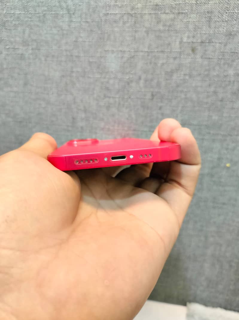 Apple iPhone 14 2