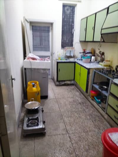 MIAN ESTATE OFFERS CHIPS FLOORING 5 MARLA LOWER PORTION AVAILABLE FOR RENT FOR SMART FAMILY