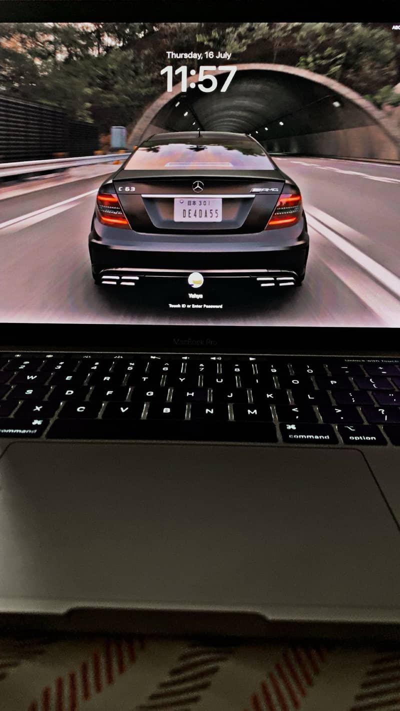 MacBook 2019 Pro 0