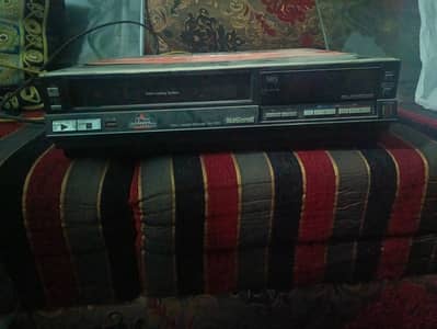Sega Mega Drive 2 with 2 Controllers O