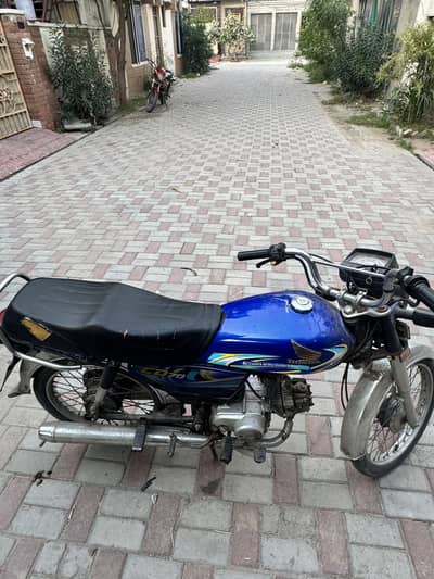 honda cd 70 blue