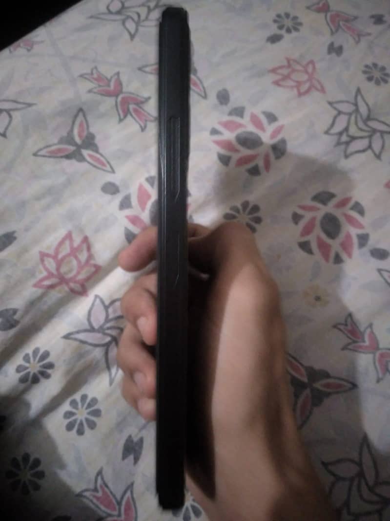 HMD Arc 4