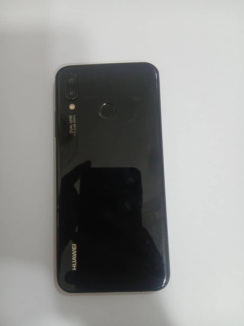 Huawei Nova 3 1
