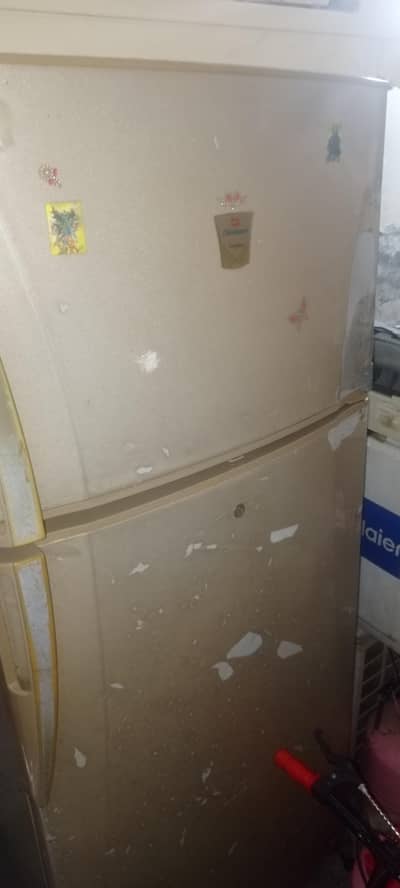 Dawance fridge (10/8)