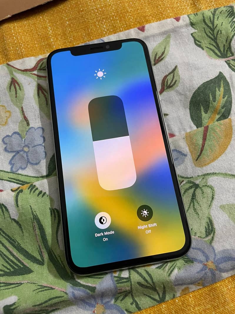 Apple iPhone X 2