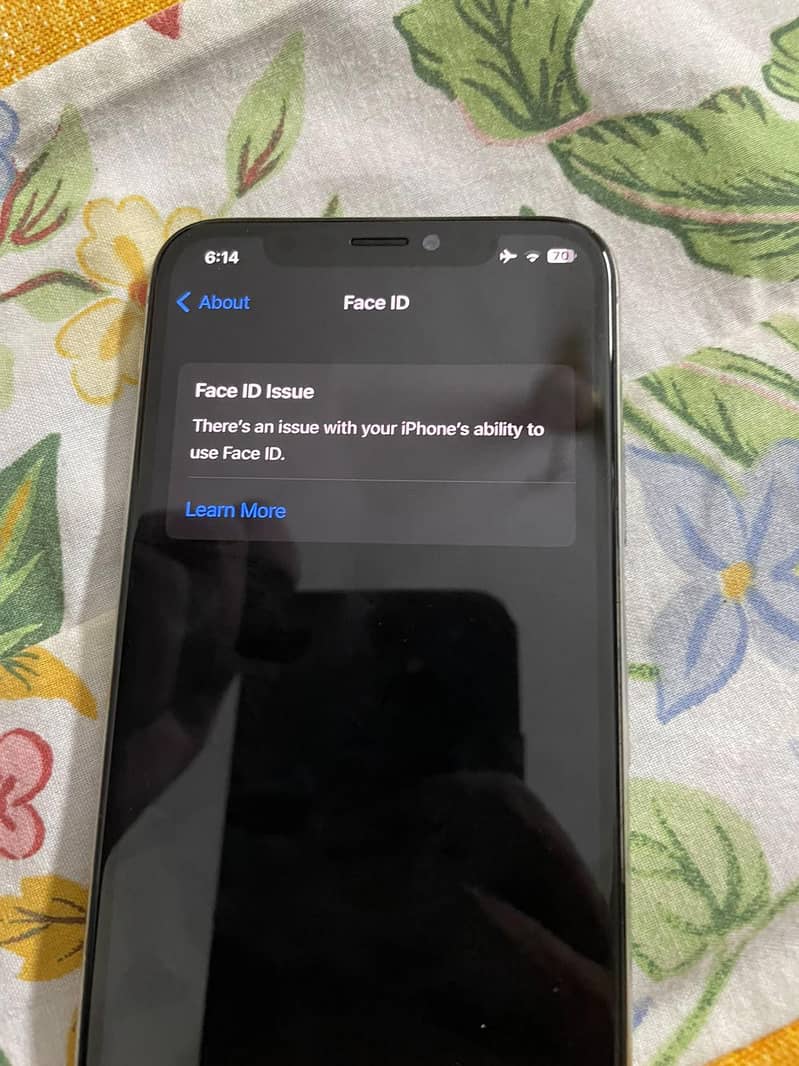 Apple iPhone X 3