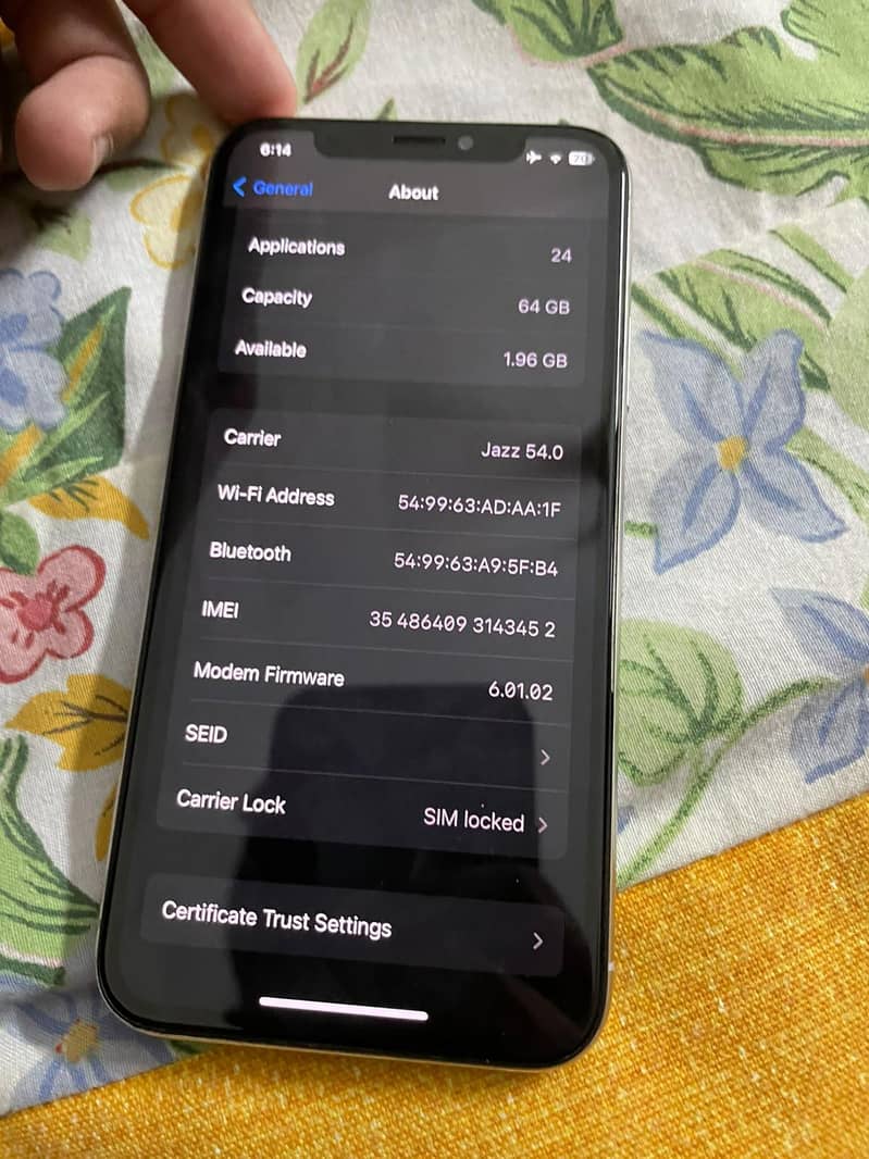 Apple iPhone X 5