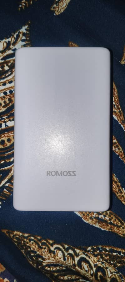ROMOSS 20000mAh 30W Fast Charging Power Bank