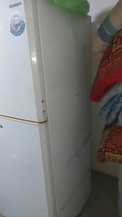 GENION SAMSUNG FRIDGE FOR SALE VERY CHEAP PRICE